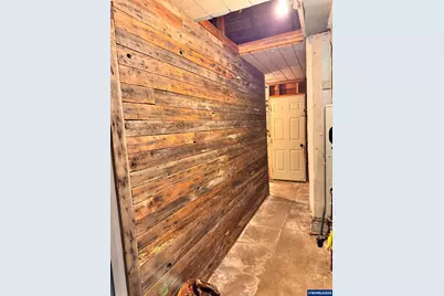 745 20th St NE, Salem, OR 97301 - Photo 18