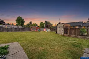 103 Atwater St S, Monmouth, OR 97361 - Photo 2