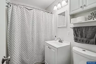 980 E College St, Mount Angel, OR 97362 - Photo 14