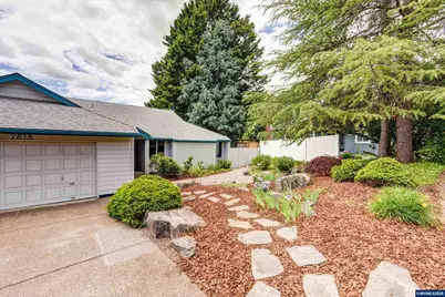 2828 NW Angelica Dr, Corvallis, OR 97330 - Photo 2
