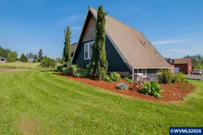 34232 Parkwoods Dr NE, Albany, OR 97322 - Photo 4