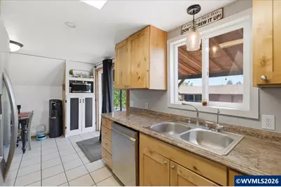 34232 Parkwoods Dr NE, Albany, OR 97322 - Photo 16