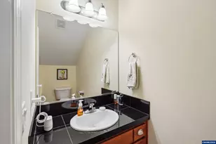 973 Eisenhower Dr NW, Salem, OR 97304 - Photo 26