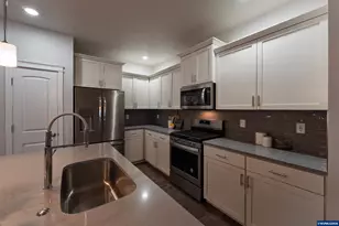 776 Crop Ct NE, Albany, OR 97322 - Photo 8