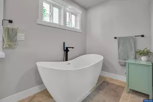 1448 SW 11th St, Dallas, OR 97338 - Photo 26