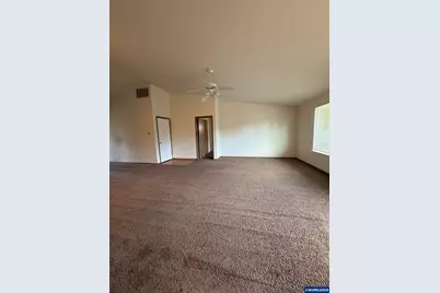 4242 Grayce Ct SE, Salem, OR 97317 - Photo 4
