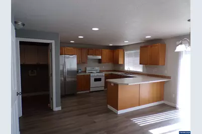 1662 Cherry Bark Ct, Salem, OR 97317 - Photo 4