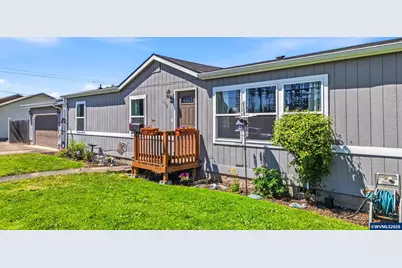 310 W B St, Lebanon, OR 97355 - Photo 30