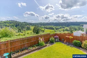 2744 Cherry Blossom Dr NW, Salem, OR 97304 - Photo 2