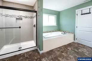 2000 NE Summit Dr, Albany, OR 97321 - Photo 30