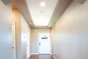 2000 NE Summit Dr, Albany, OR 97321 - Photo 6
