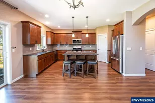 2000 NE Summit Dr, Albany, OR 97321 - Photo 8