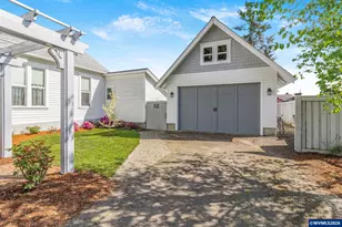 336 E Blakely Ave, Brownsville, OR 97327 - Photo 8