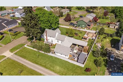 336 E Blakely Av, Brownsville, OR 97327 - Photo 50