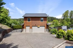 210 SE Whitten Rd, Mill City, OR 97360 - Photo 4