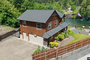210 SE Whitten Rd, Mill City, OR 97360 - Photo 48