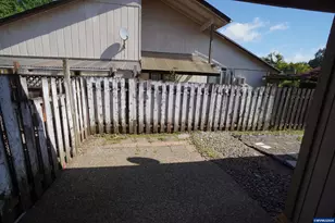 1276 Arabian Ave SE, Salem, OR 97317 - Photo 26