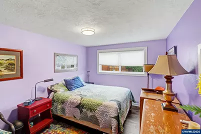 1888 Juneau St S, Salem, OR 97302 - Photo 14
