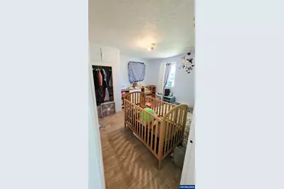 375 Picture St, Independence, OR 97351 - Photo 10