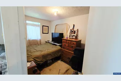 375 Picture St, Independence, OR 97351 - Photo 6