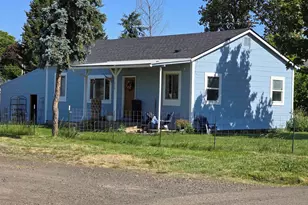 375 Picture St, Independence, OR 97351 - Photo 1
