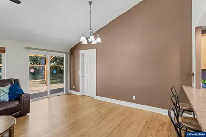 916 Travis Dr NE, Silverton, OR 97381 - Photo 20