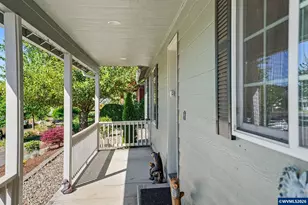 916 Travis Dr NE, Silverton, OR 97381 - Photo 8