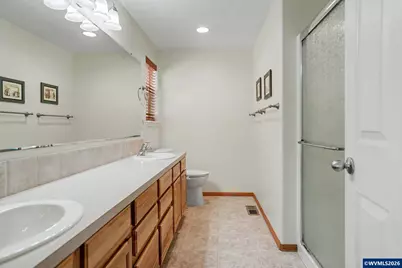 916 Travis Dr NE, Silverton, OR 97381 - Photo 30