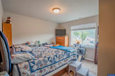 1013 Robbins Ct, Lebanon, OR 97355 - Photo 24