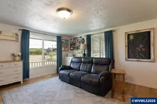 660 Central Ave, Lebanon, OR 97355 - Photo 6
