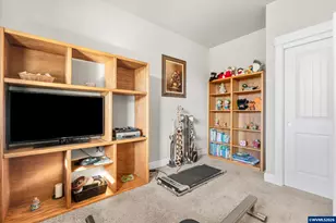 365 Sunset Lane N, Monmouth, OR 97361 - Photo 8