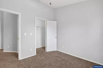 2571 Graystone Dr, Woodburn, OR 97071 - Photo 12