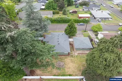 821 Cedar St, Sweet Home, OR 97386 - Photo 28