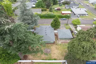 821 Cedar St, Sweet Home, OR 97386 - Photo 28