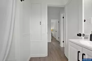 821 Cedar St, Sweet Home, OR 97386 - Photo 20
