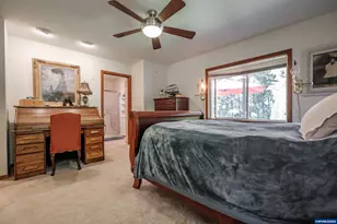 37215 Agate Dr, Lebanon, OR 97355 - Photo 42