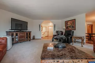 37215 Agate Dr, Lebanon, OR 97355 - Photo 36