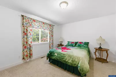 132 NW Howard Ln, Dallas, OR 97338 - Photo 20