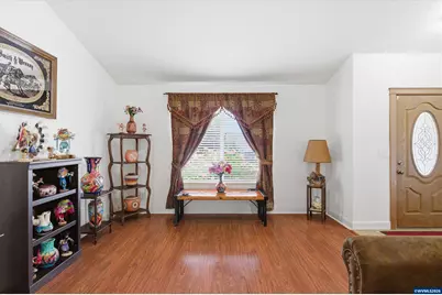 132 NW Howard Ln, Dallas, OR 97338 - Photo 6