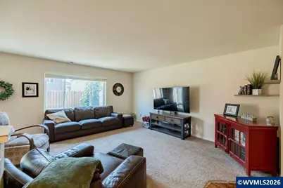 2952 NW Persimmon Wy, Albany, OR 97321 - Photo 4