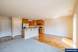 2952 NW Persimmon Way, Albany, OR 97321 - Photo 6