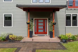 7060 NW Oak Creek Dr, Corvallis, OR 97330 - Photo 2