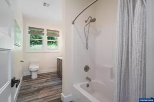 7060 NW Oak Creek Dr, Corvallis, OR 97330 - Photo 36