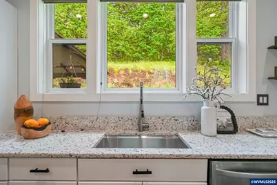 7060 NW Oak Creek Dr, Corvallis, OR 97330 - Photo 14