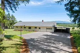 40025 Crestview Ln, Lebanon, OR 97355 - Photo 1