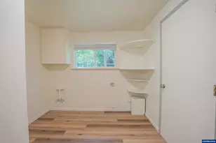 40025 Crestview Ln, Lebanon, OR 97355 - Photo 24