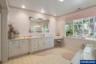 1300 Fair Oaks Rd, Oakland, OR 97462 - Photo 26