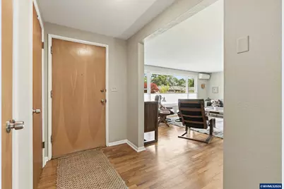 2530 Sharon Wy, Eugene, OR 97401 - Photo 8