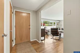 2530 Sharon Way, Eugene, OR 97401 - Photo 8