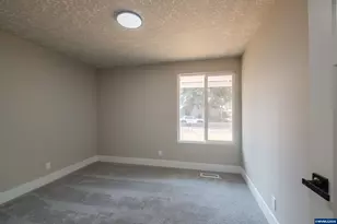 4637 Adobe St SE, Salem, OR 97317 - Photo 32